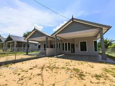Rumah SEMI D CANTIK 1633KPS KG PULAU MANIS KUALA TERENGGANU
