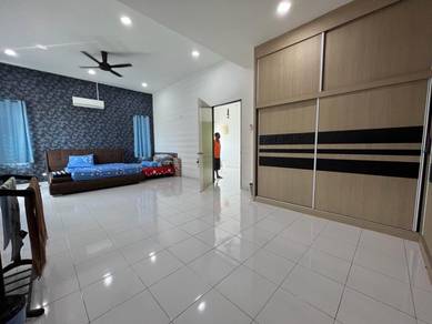 2 Storey Semi D House Roseville Bandar Puteri Jaya For Sale