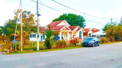 Turun Harga F/Hold Lake 1sty Banglo Sepang Putra Bagan Lalang Sepang
