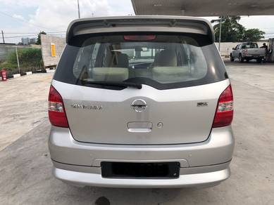 Nissan GRAND LIVINA 1.6 IMPUL (M)