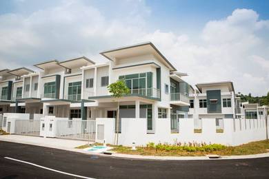 【Owner Rugi Jual】 Semi-D Concept 2-Storey Superlink Renovated Seremban