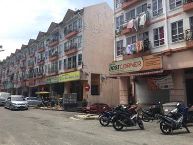 Tampoi Indah Jln Mawar 3 516sf shop End lot Rented Income RM 1000
