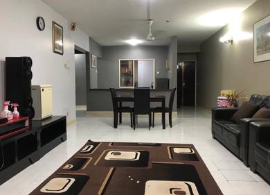 BEVERLY HILLS CONDO FULLY FURNISHED 1500 sqft A FAMOSA RESORT A GAJAH