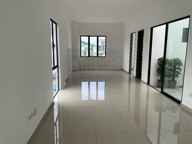 Telok panglima garang, jalan helang, 1.5sty, 18x60, 3R2B, free SPA