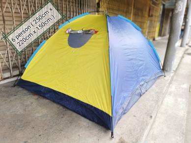 Camping tent ( 6 person ) / khemah perkhemah