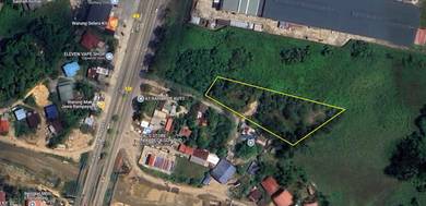 Abt 0.92 acre industrial land next to Tuaran