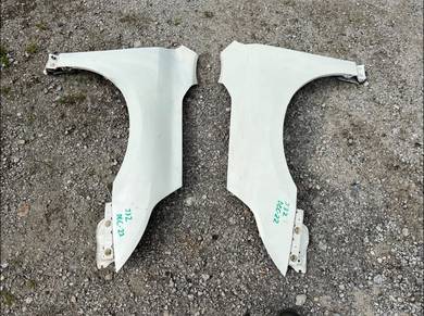 Lampu Bonet Grill Fender Skirt Nissan Teana J32 JP