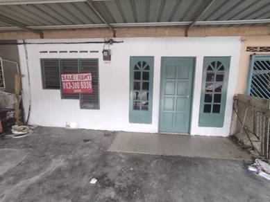 Rumah Teres  Kos Sederhana Untuk Dijual di Tampin