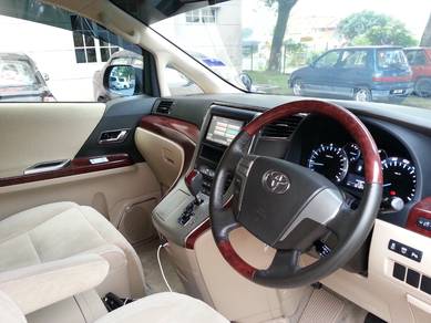Toyota Alphard 7seaters
