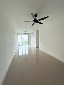 Sentul Point Suites Apartment Big Balcony 1152ft