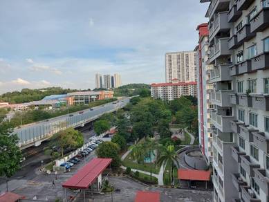 Arena green condo bukit jalil kuala lumpur with carpark near lrt stn
