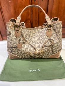 Found 119 results for bonia, Bags & Wallets in Malaysia - Buy & Sell Bags &  Wallets 