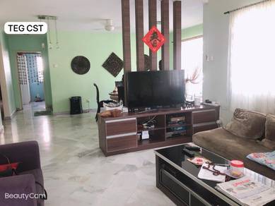 FOR SALE Bukit Raja - Klang - 1 1/2 Storey End Lot With 10' Land
