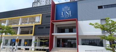 Uni Suites