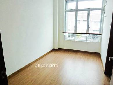 2.5-Storey Intermediate House at Desiran Bayu, Presint 16 Putrajaya