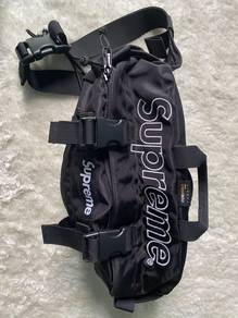 Supreme FW19 Waist Bag in Black