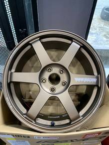 Rays wheel TE37 saga s plus Honda FK8 FK2 R 18 rim