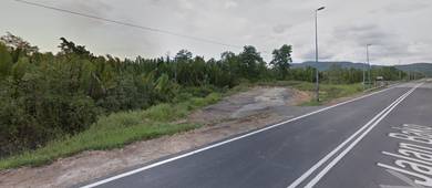 Main Roadside Jalan Bako, near Senari Port, suitable for Industrial