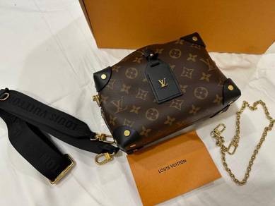 LV petite Malle souple box bag m45571 in 2023