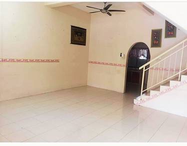 Teres Dua Tingkat Halaman Meru Impian Bandar Meru Raya Ipoh