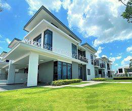 (41X70)Huge land Conerlot landscape G&G Ready unit Bumi Near Cyberjaya