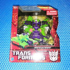 Transformers Megatron Voyager Class Action Figure