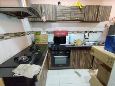Fully furnish kristal view condo with 2 parking for sale @ seksyen 7