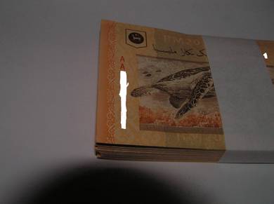 Malaysia RM20 12th series prefix AA signed Zeti A