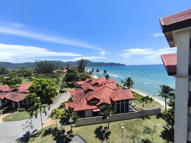Beach View Condo | Airbnb | Homestay : Nexus Residence Karambunai