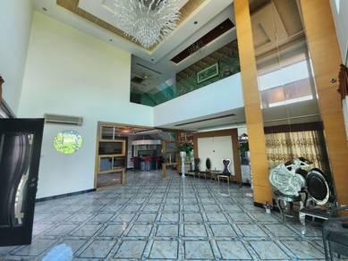 EXCLUSIVE 3.5 Storey Bungalow The Mines Resort City Seri Kembangan
