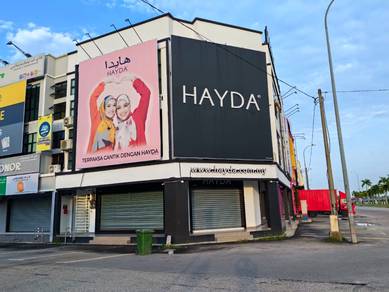 Lembah Sireh 1st & 2nd Floor Corner Lot