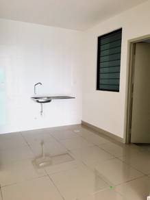 Skyvilla D'Island Puchong South Basic Unit Lake View