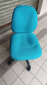 Low back office chair