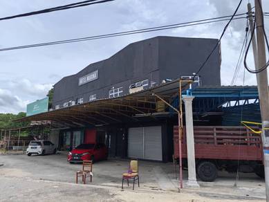 Jln salor-Pmas Shoplot corner lot facing main road
