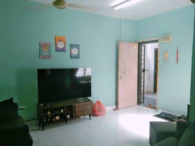 Palma Apartment (Bandar Country Homes)