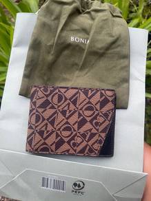 Found 119 results for bonia, Bags & Wallets in Malaysia - Buy & Sell Bags &  Wallets 