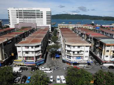 SALE KK Sinsuran 3-Storey Shoplots (CL 99 year) Corner Lot, 3600 sq ft