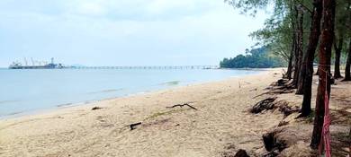 Tanah cantik tepi pantai Bari Setiu Terengganu