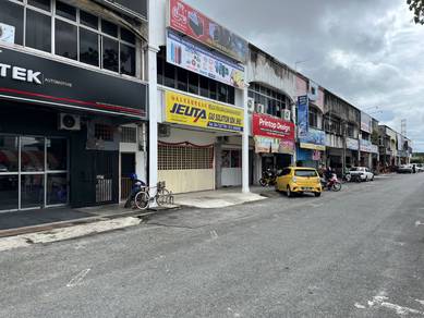 1.5 Storey Light Industry Shoplot For Sale