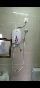 room taman tasik semenyih selangor