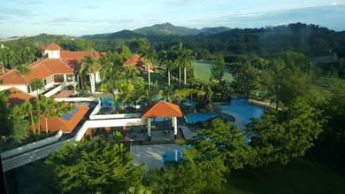 Golf Course Living Bungalow Land Nilai Spring Villa