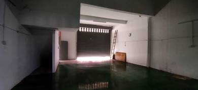 Newly painted 1.5 storey factory at Bukit Beruntung, Rawang