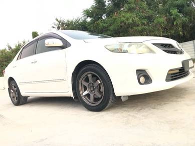 Toyota COROLLA ALTIS 2.0V(A)LEATHER SEATPADDLE SHI
