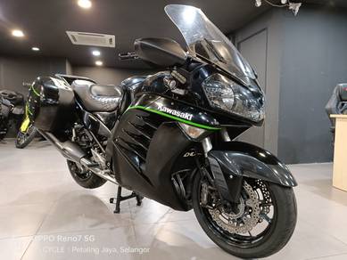 Kawasaki gtr 1400 deals 2021