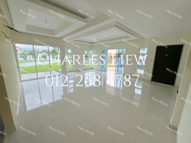 Double storey SEMI D Corner lot in Jalan Rasah for sale