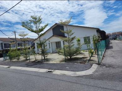 Huge land 1 sty corner house Residensi prima Tapah Ipoh