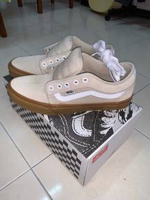 Vans for girls clearance malaysia