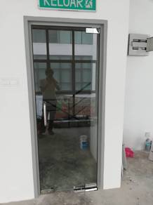 PINTU JENIS KACA l glass door 12mm clear install