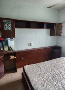Flat solok sungai ara direct owner mv 200k full reno full furnish