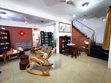 D/S Terrace Intermediate House, Taman Berjaya, Jalan Apas, Tawau